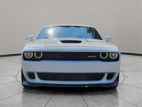 Used 2016 Dodge Challenger SRT Hellcat image 15