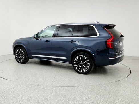 New 2026 Volvo XC90 T8 Plus image 7