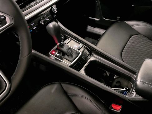 Used 2022 Jeep Compass Latitude w/ Mopar Graphics Package AWD/4WD image 20