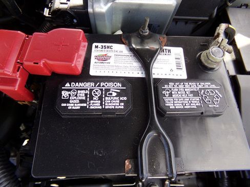 Used 2011 Nissan Sentra 2.0 image 75