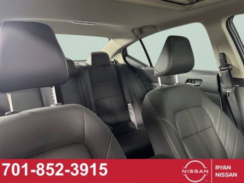 New 2025 Nissan Altima 2.5 SR w/ SR Premium Package image 34