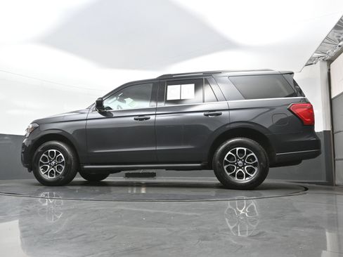 Used 2022 Ford Expedition XLT AWD/4WD image 29