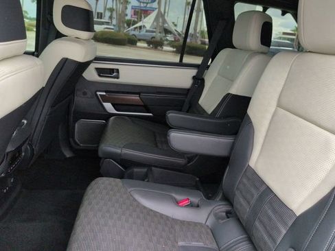 Used 2025 Toyota Sequoia Capstone AWD/4WD image 14