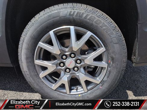 Used 2023 GMC Acadia SLT FWD image 23