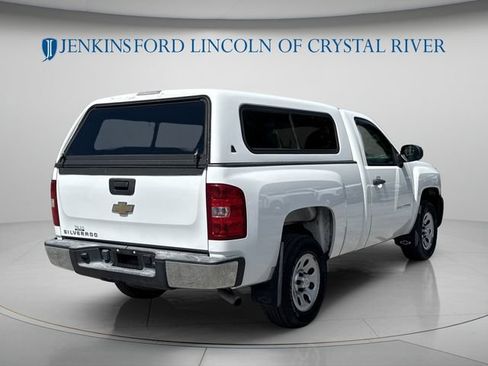 Used 2011 Chevrolet Silverado 1500 W/T RWD image 3