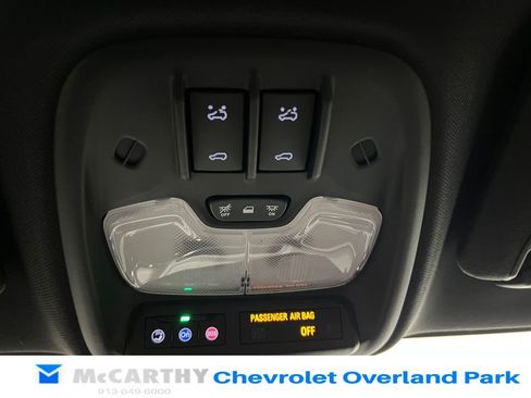 Used 2024 Chevrolet Colorado ZR2 w/ Technology Package AWD/4WD image 25