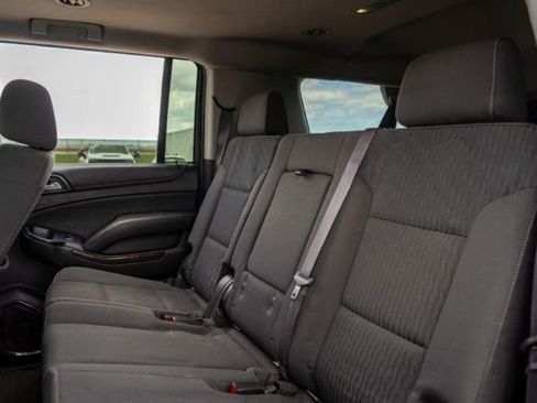 Used 2017 GMC Yukon XL SLE w/ SLE Value Package AWD/4WD image 15