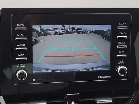 Used 2021 Toyota Camry LE FWD image 22