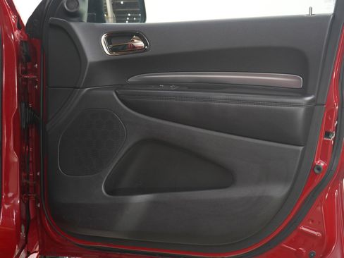 Used 2019 Dodge Durango GT image 12