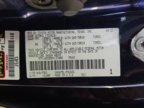 Used 2024 Toyota Tundra SR5 w/ TRD Off-Road Package AWD/4WD image 33