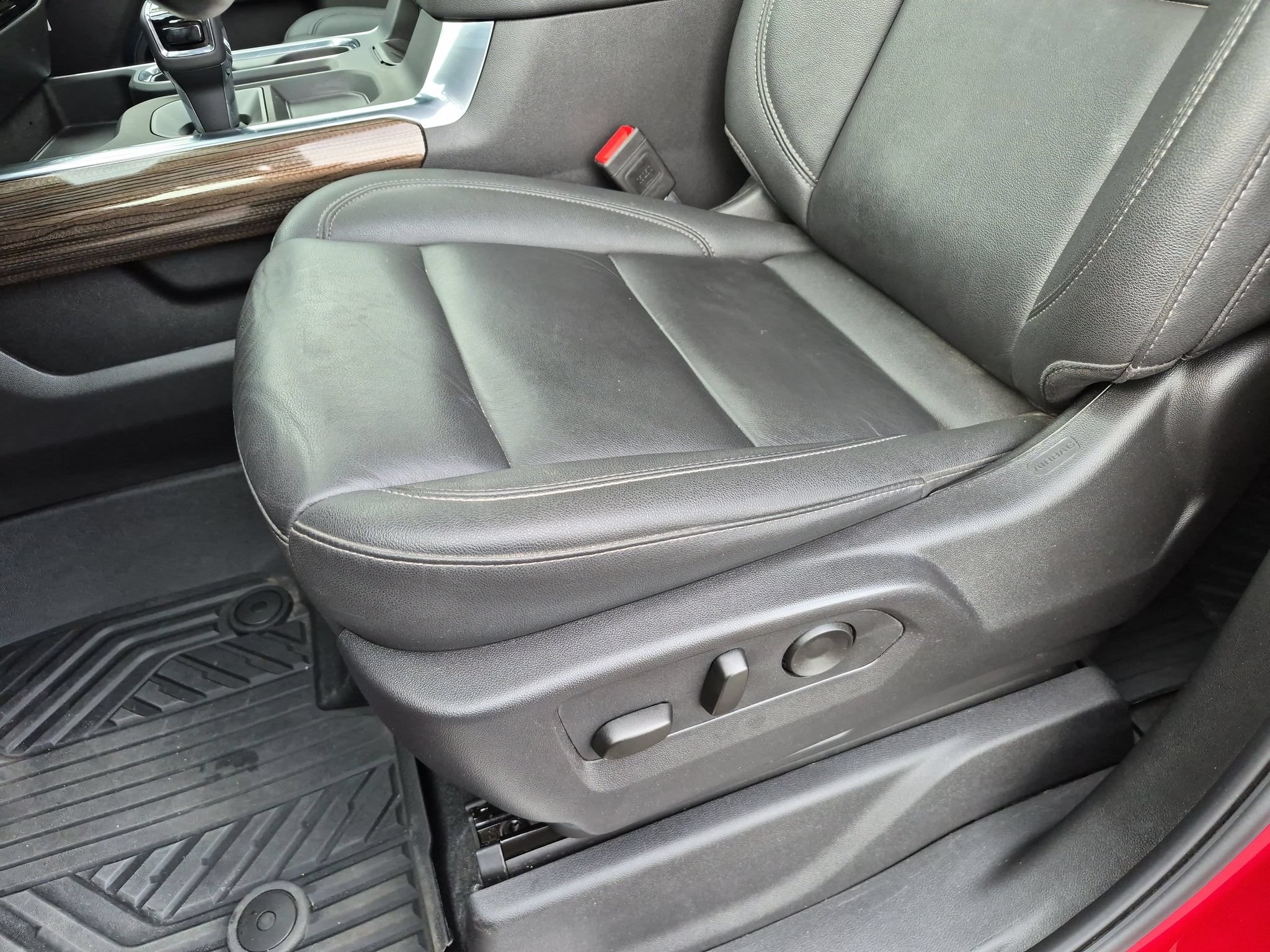 Used 2025 Chevrolet Silverado 1500 RST w/ RST All Star Premium Package AWD/4WD image 15