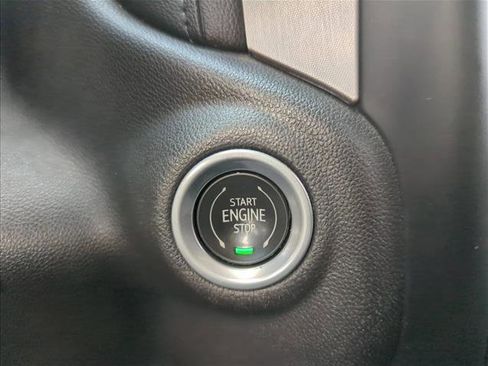 Used 2021 GMC Sierra 1500 SLE image 20