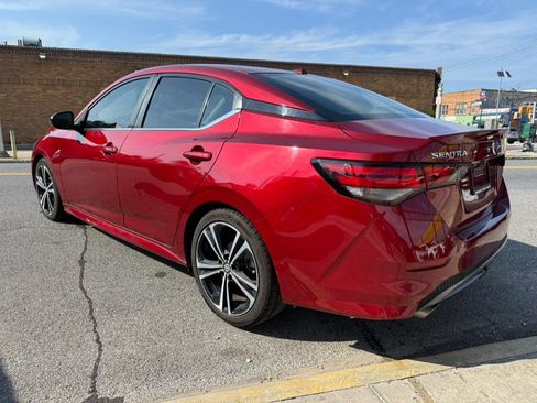 Used 2021 Nissan Sentra SR FWD image 6