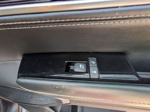 Used 2022 Jeep Wagoneer Series III w/ Convenience Group I image 37