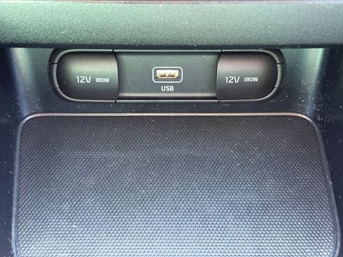 Used 2022 Kia Forte LXS image 24