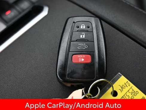 Used 2023 Toyota Highlander Platinum image 21