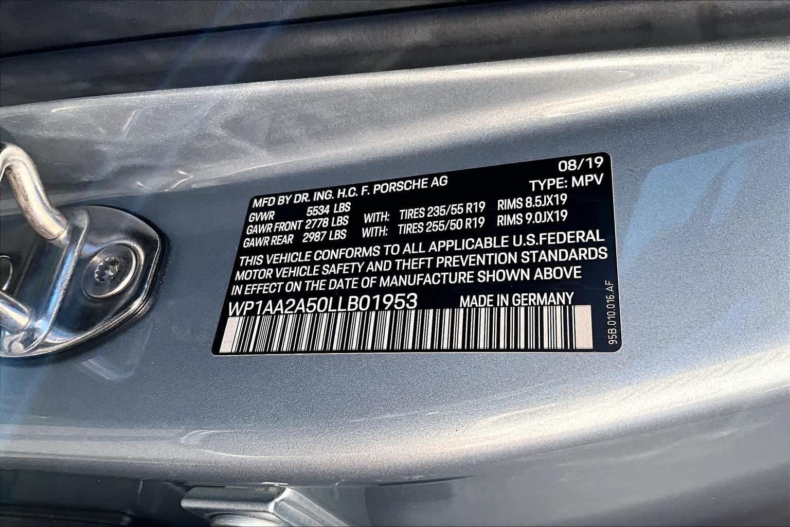 Used 2020 Porsche Macan AWD/4WD image 34