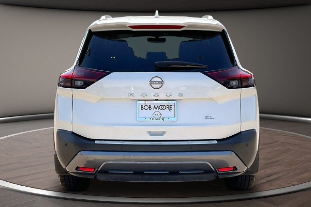 Used 2022 Nissan Rogue SL w/ SL Premium Package FWD image 4