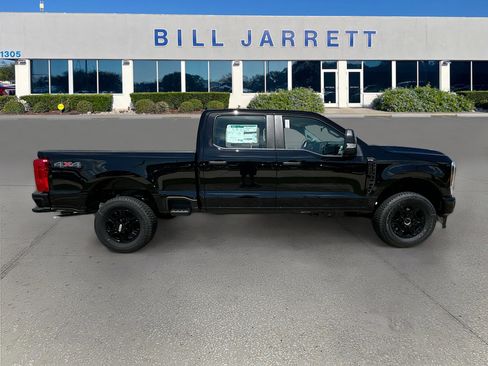 New 2026 Ford F250 XL w/ STX Appearance Package AWD/4WD image 3