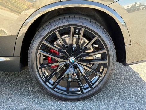 New 2026 BMW X5 M60i image 17