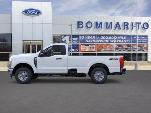 New 2026 Ford F250 XL w/ XL Chrome Package image 3