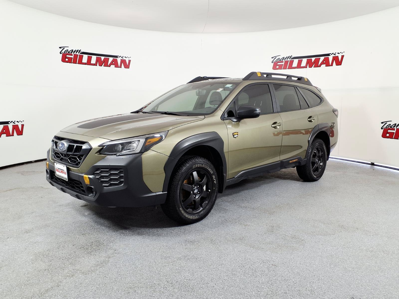 Used 2025 Subaru Outback Wilderness AWD/4WD image 3