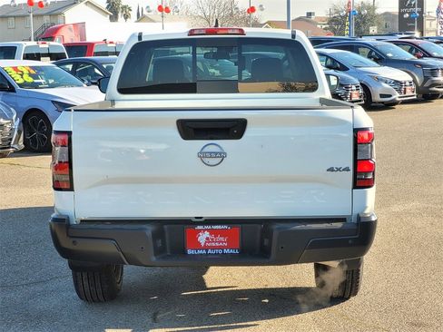 New 2026 Nissan Frontier S image 5