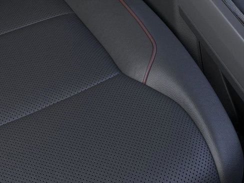 New 2026 Ford F250 Lariat w/ Black Appearance Package image 16