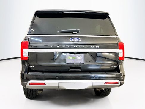 Used 2024 Ford Expedition Max XLT image 7