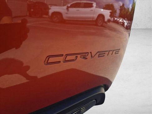Used 2005 Chevrolet Corvette Convertible w/ Preferred Equipment Group RWD image 13