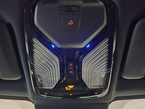 New 2026 BMW X5 xDrive40i image 39