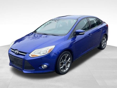 Used 2014 Ford Focus SE w/ Equipment Group 201A image 1