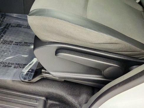 Used 2020 Nissan NV200 SV w/ Back Door Glass Package image 11