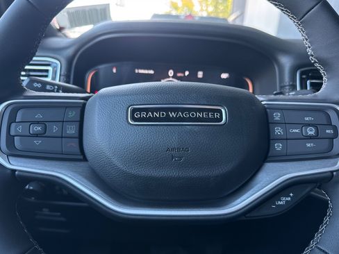 New 2026 Jeep Grand Wagoneer Limited AWD/4WD image 22