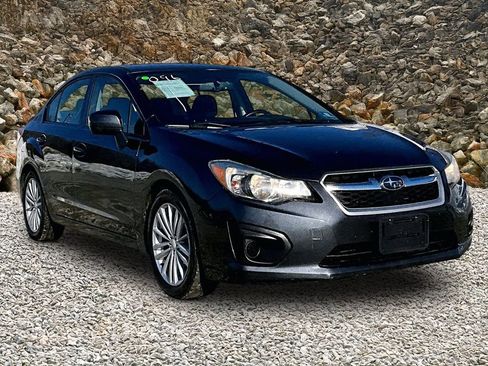 Used 2013 Subaru Impreza 2.0i Premium image 9