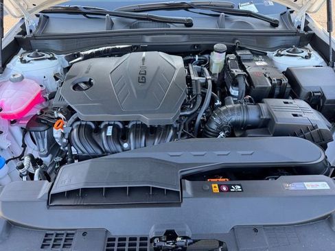 New 2026 Hyundai Sonata SEL FWD image 17