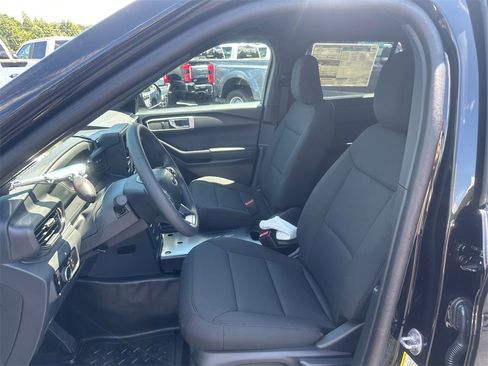 New 2025 Ford Explorer 4WD Police Interceptor image 16