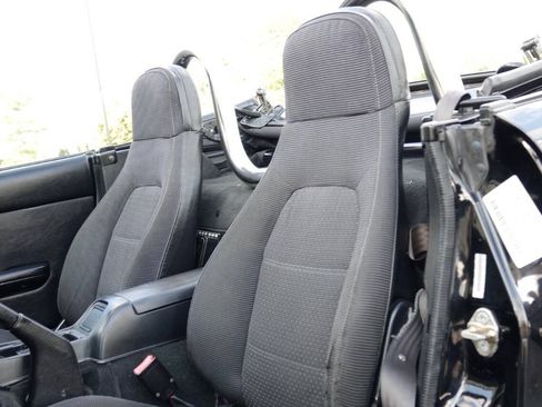 Used 1996 MAZDA MX-5 Miata RWD image 66