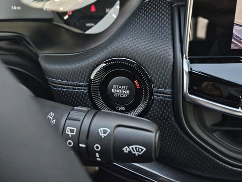 New 2026 Jeep Compass Latitude image 19