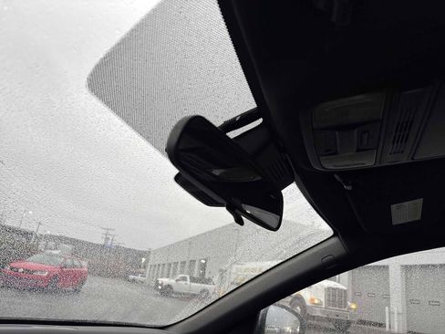 Used 2018 Honda Accord Sport image 27