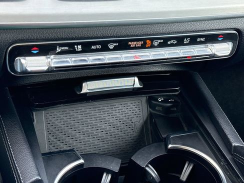 Used 2020 Mercedes-Benz GLE 350 4MATIC image 22