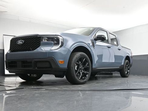 New 2026 Ford Maverick Lariat w/ Black Appearance Package AWD/4WD image 26