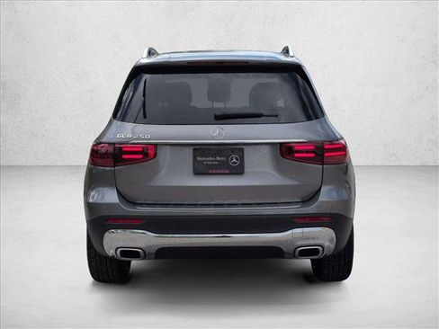 New 2025 Mercedes-Benz GLB 250 image 8