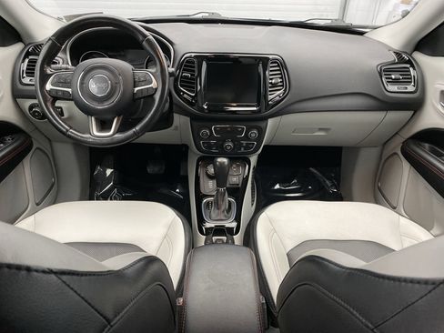 Used 2020 Jeep Compass Limited image 14