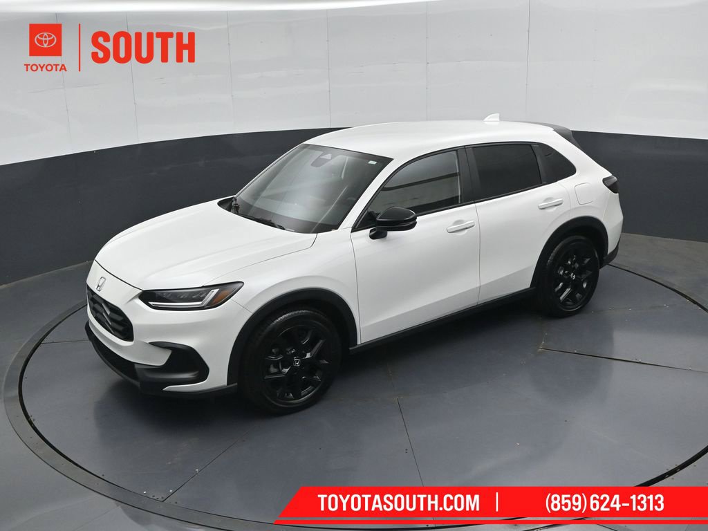 Used 2025 Honda HR-V Sport image 47