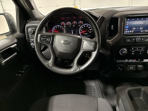 Used 2020 Chevrolet Silverado 1500 Custom Trail Boss w/ Custom Convenience Package AWD/4WD image 11