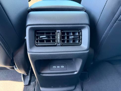 Used 2024 Honda CR-V EX-L image 16