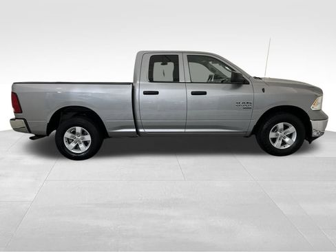 Used 2024 RAM 1500 Classic SLT image 8