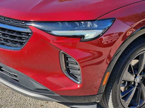 Used 2023 Buick Envision Preferred image 9