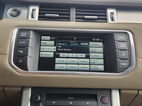 Used 2014 Land Rover Range Rover Evoque Pure Plus AWD/4WD image 8